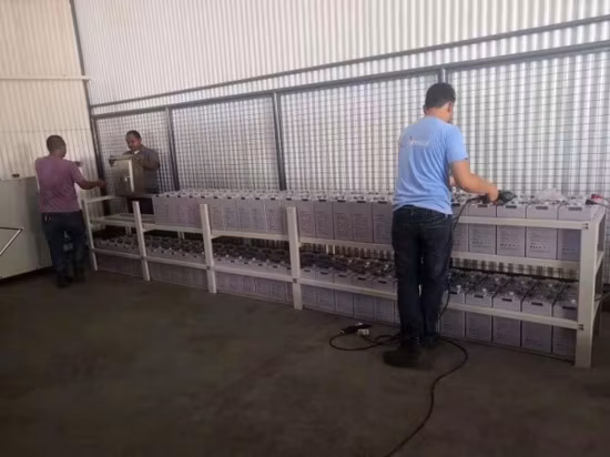 Установка на земле, установка на крыше автомобиля, освещение дома, система солнечной энергии